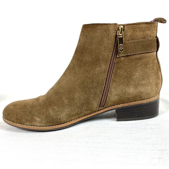 Tommy Hilfiger Women’s Brown Size 10M Suede Boots Booties Chelsea Gold Hardware - Picture 6 of 15